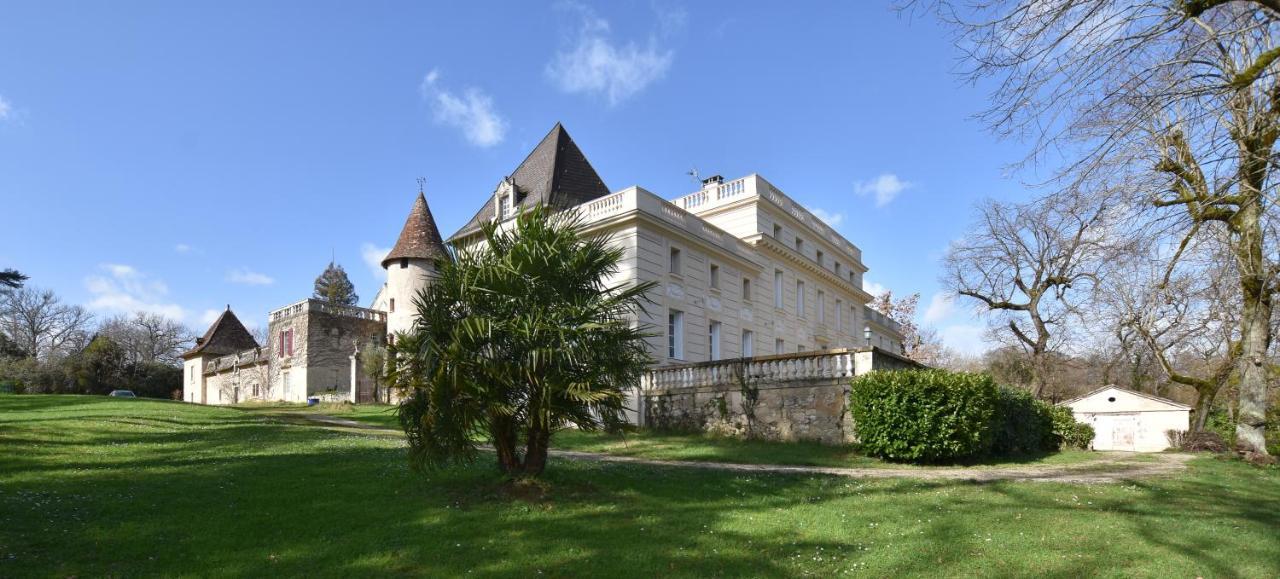 Chateau De Laroche Bed and Breakfast Vianne Exterior foto